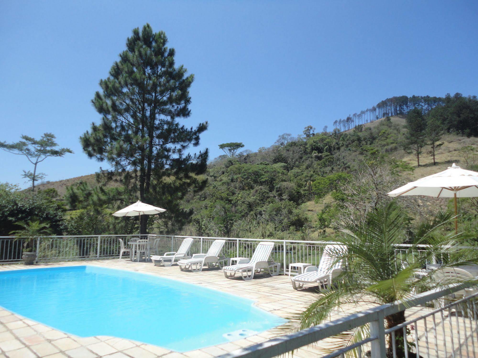 Hotel Pousada Esmeralda Itatiaia  Dış mekan fotoğraf